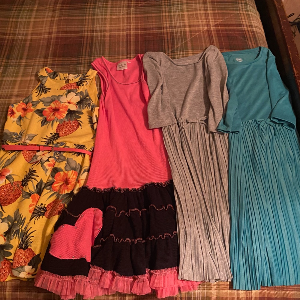 4 Girls size 10/12 dresses..perfect condition